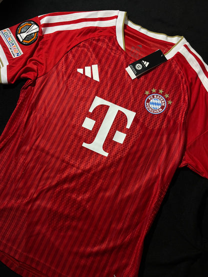 Version Jugador | Bayern Munich 26/27